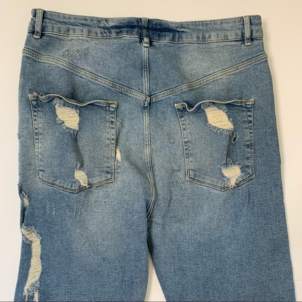 ASOS Design Factory Destroyed Super High Rise Jean - Picture 8 of 14